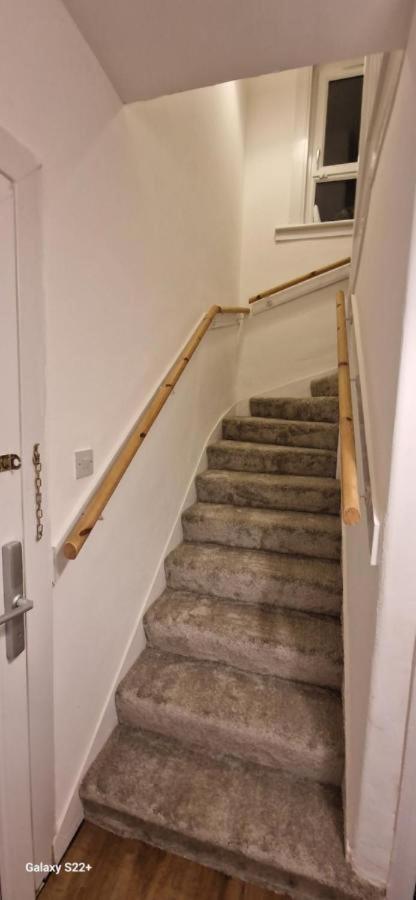 גלאזגו Archillects Entire Two Bedroom Comfy House - Free Parking מראה חיצוני תמונה