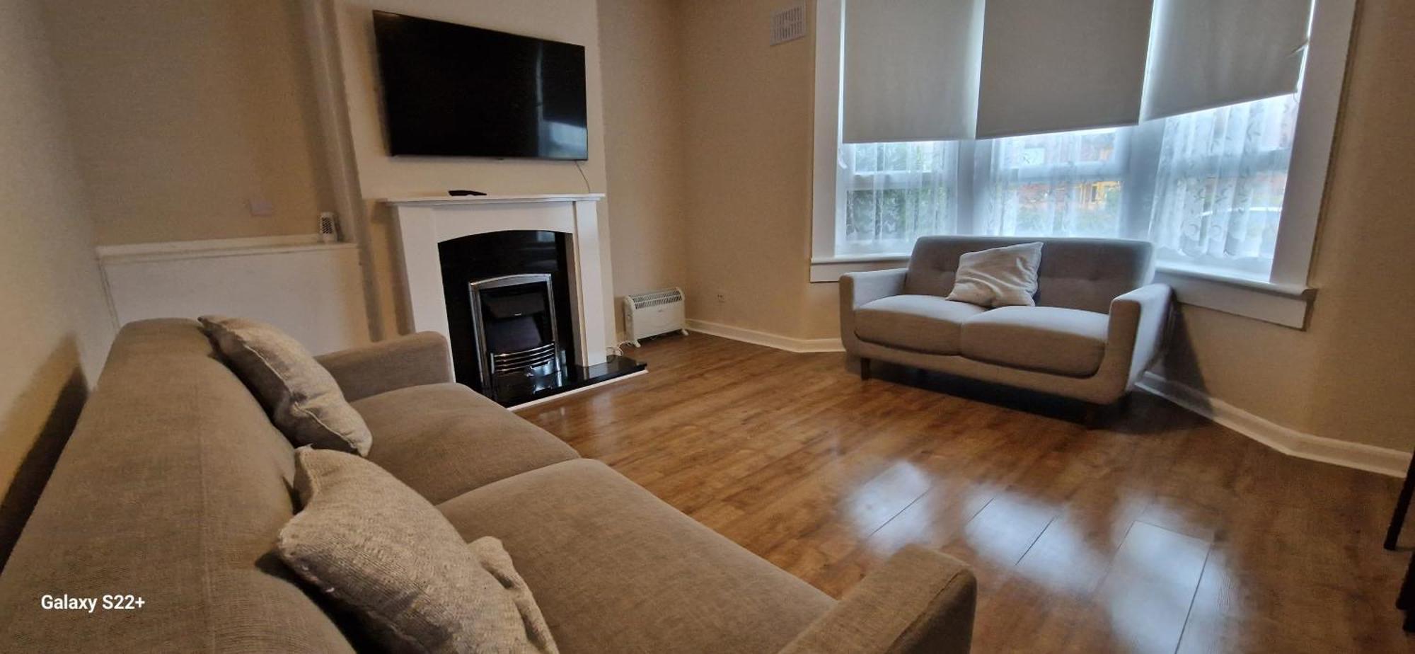 גלאזגו Archillects Entire Two Bedroom Comfy House - Free Parking מראה חיצוני תמונה